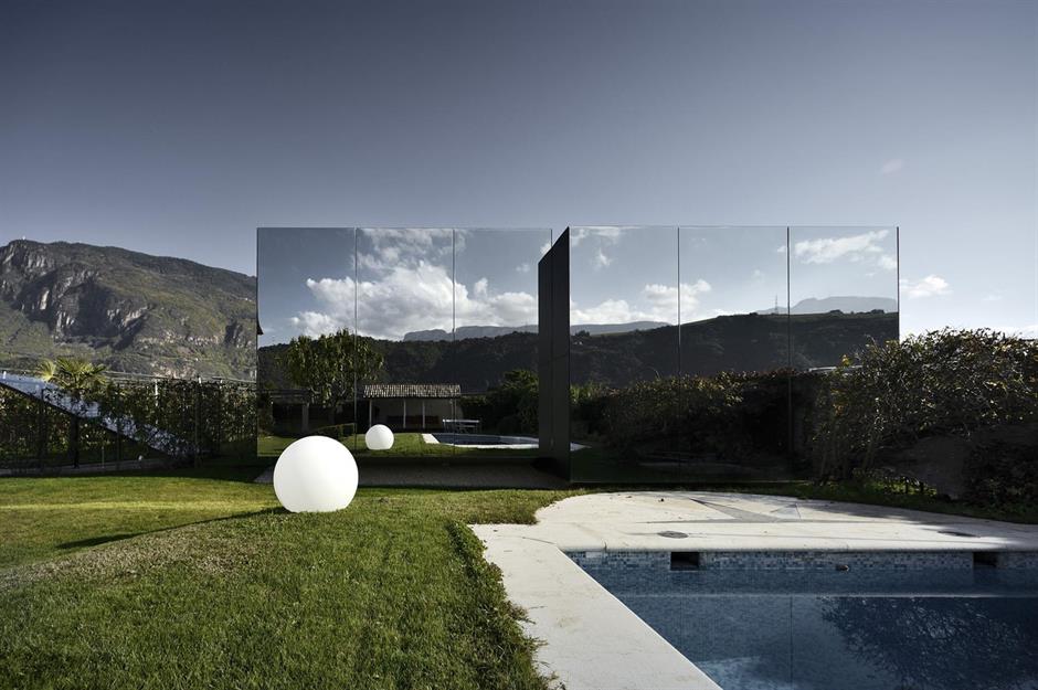 These magnificent mirrored homes are almost invisible