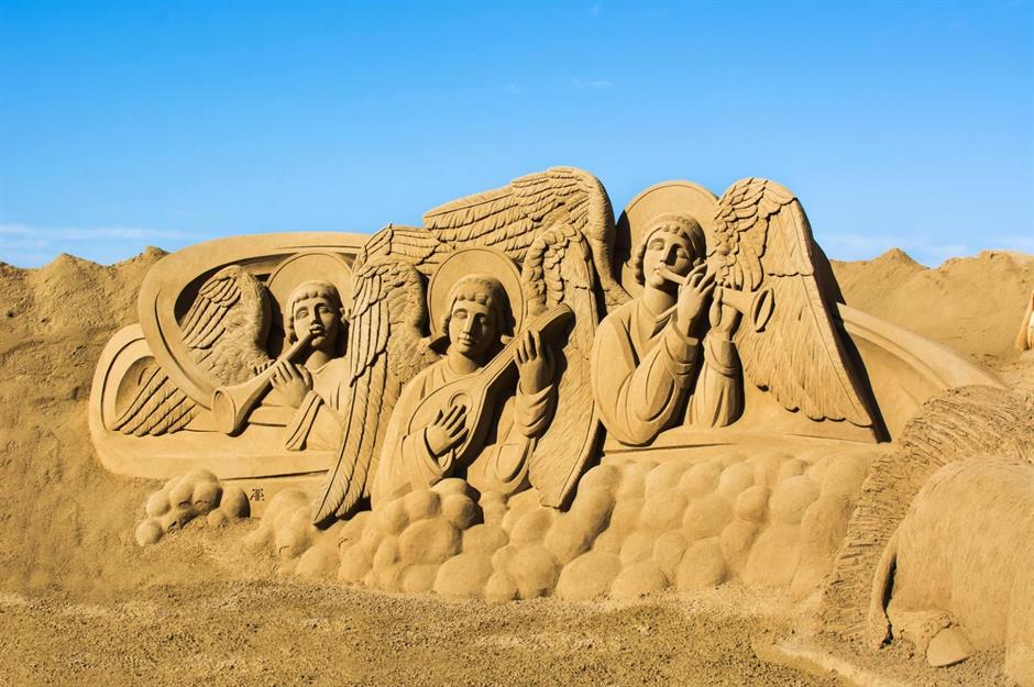 Incredible sand art