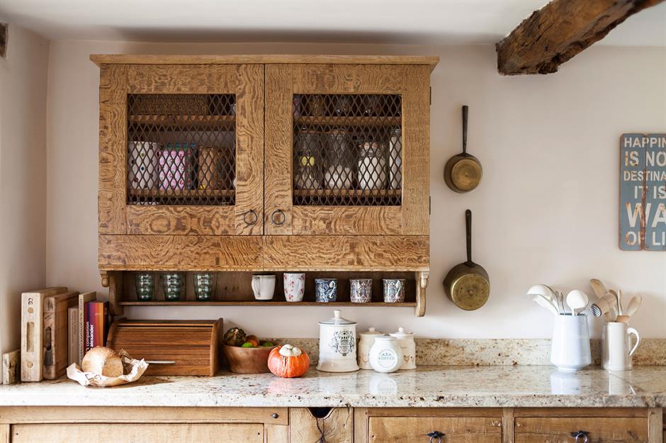 Secrets for Organizing a Small Kitchen - Handmade Farmhouse