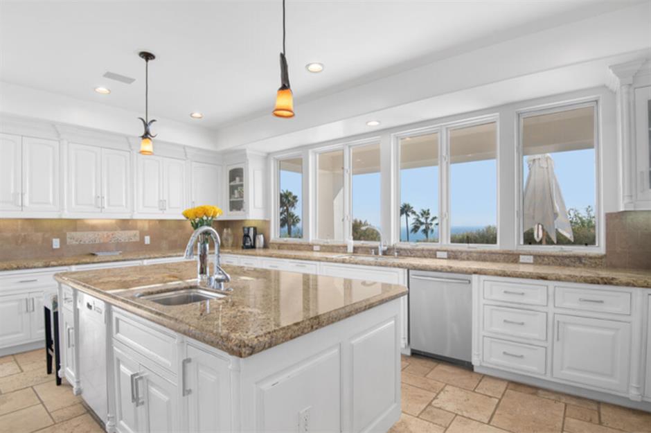 Miley Cyrus' latest Malibu mansion