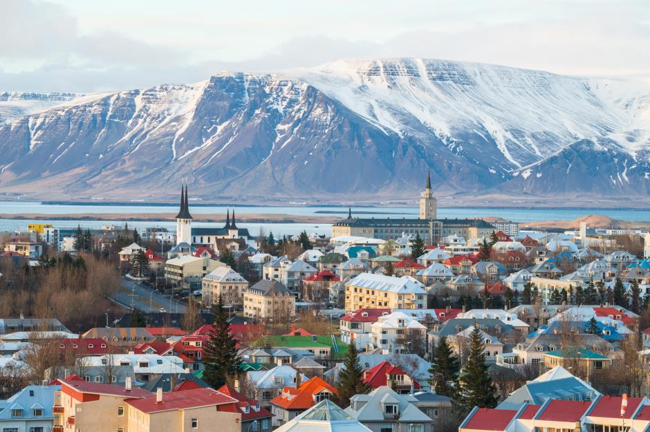 11th least corrupt country: Iceland