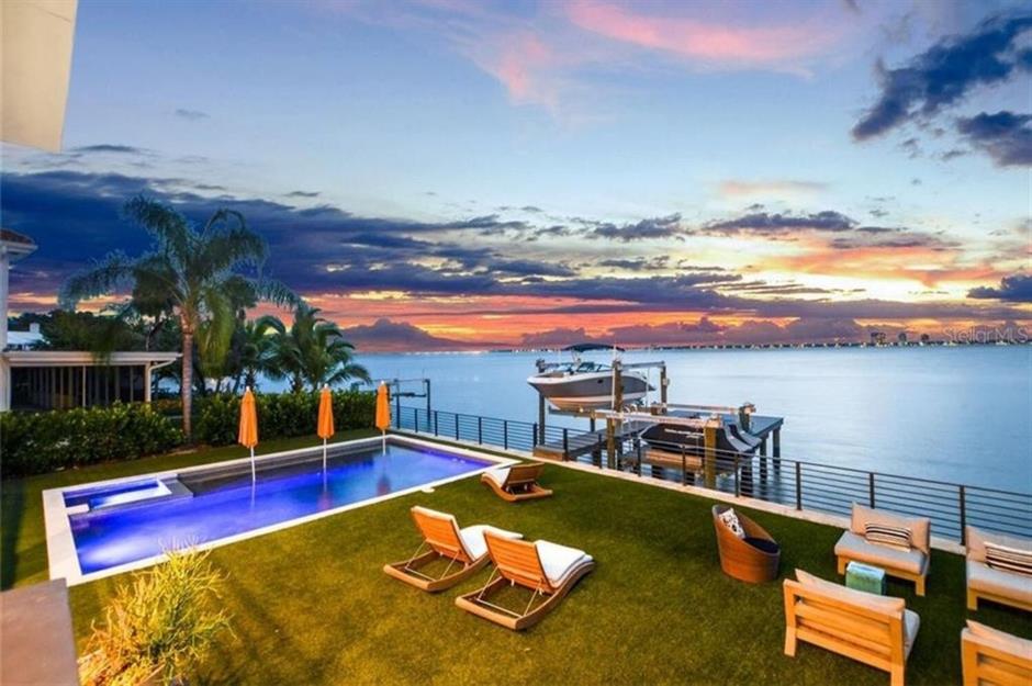 The Weeknd's Tampa Super Bowl rental