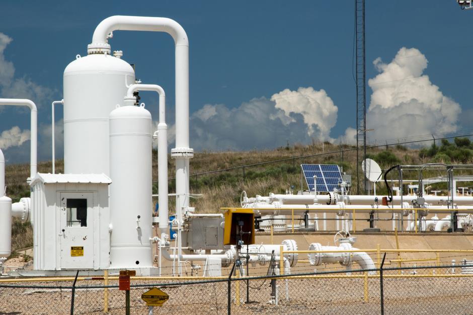 Natural gas output