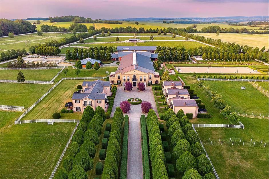 Prestigious estate, Perl-Borg, Germany