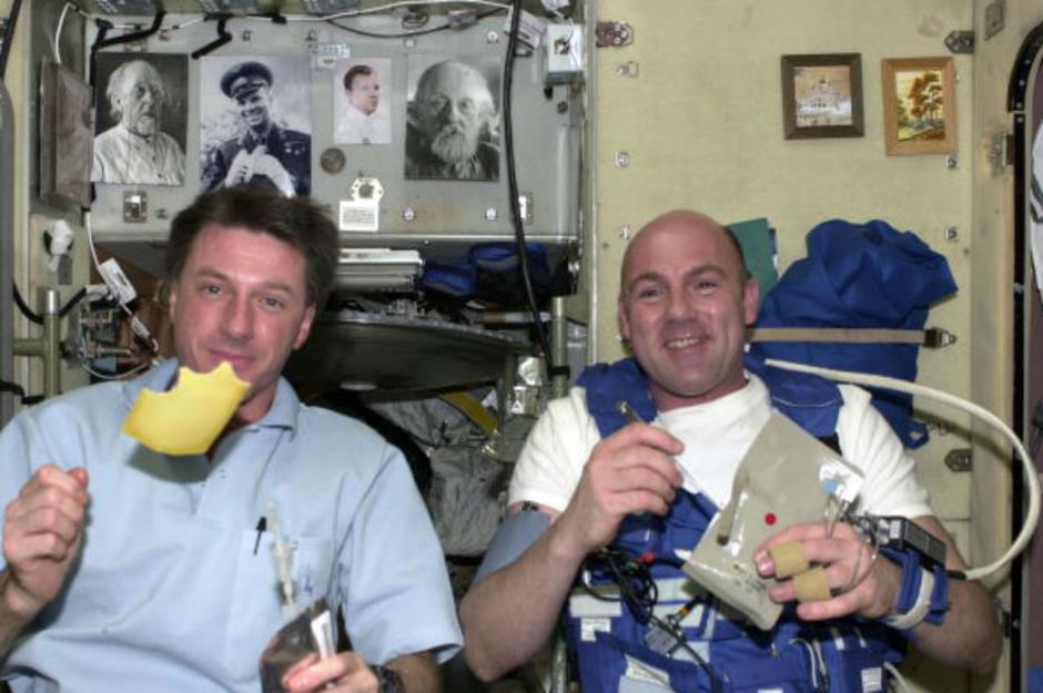 Space food surprises: what astronauts really eat and drink | lovefood.com