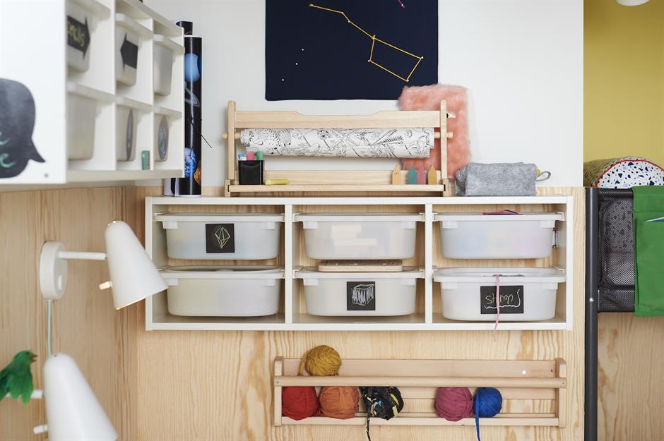 Fit in a flexible craft station