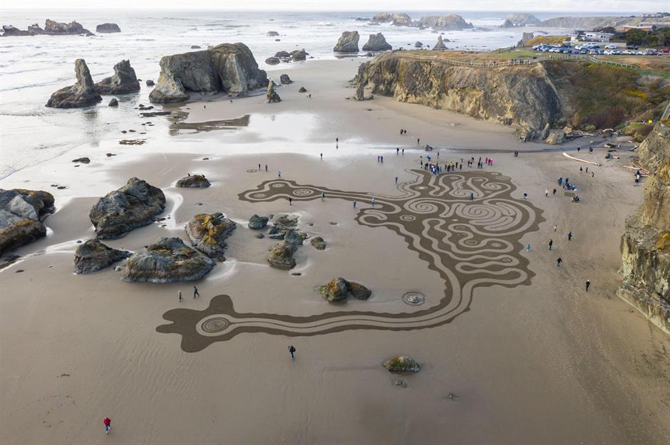 Incredible sand art
