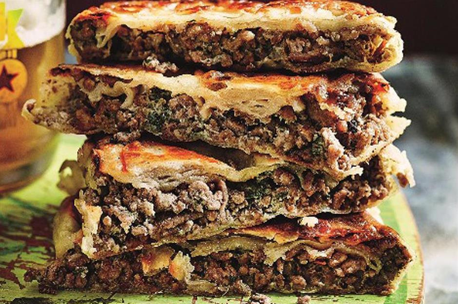 Minced lamb: spicy lamb sandwich