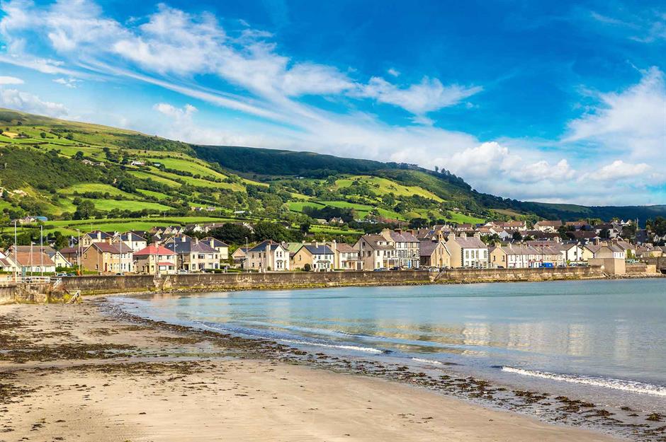 66 of the prettiest towns and villages in the UK