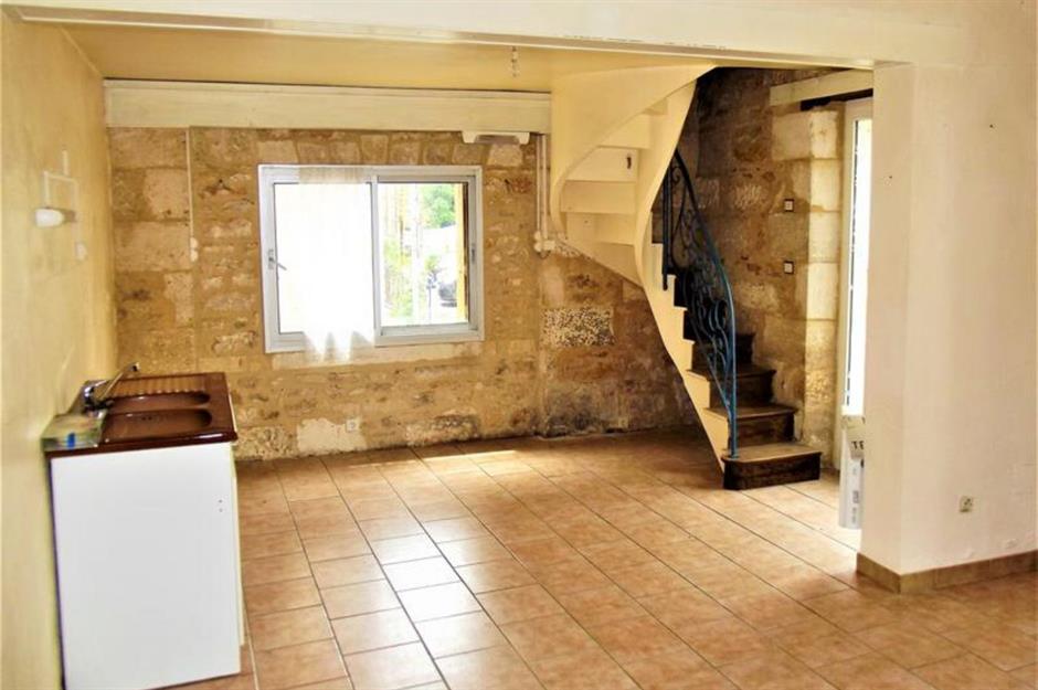 Charming stone house, Dordogne, France: $51,000 (£40k)