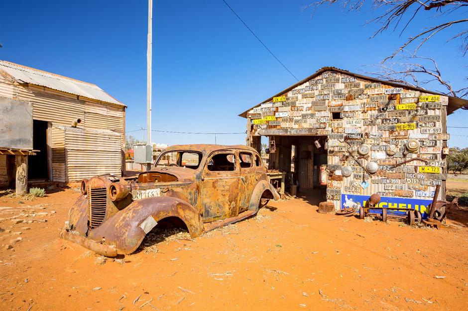 The lost towns of Oz