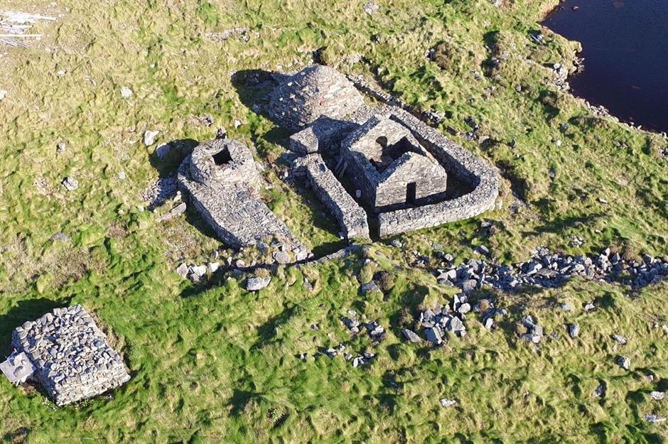 READ MORE: Derelict and dilapidated ruins for sale