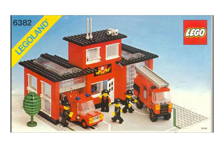1981 – Lego Legoland Fire Station: $1,000 (£737)
