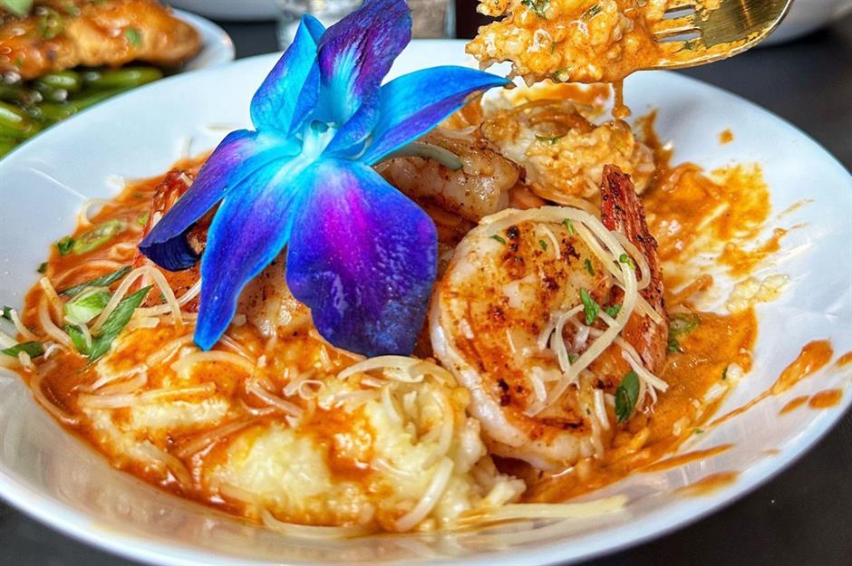 Illinois: The Soulfood Lounge, Chicago