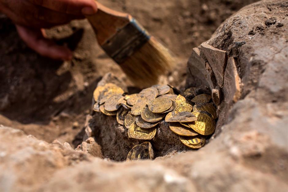1,100-year-old gold coins, Israel: value unknown