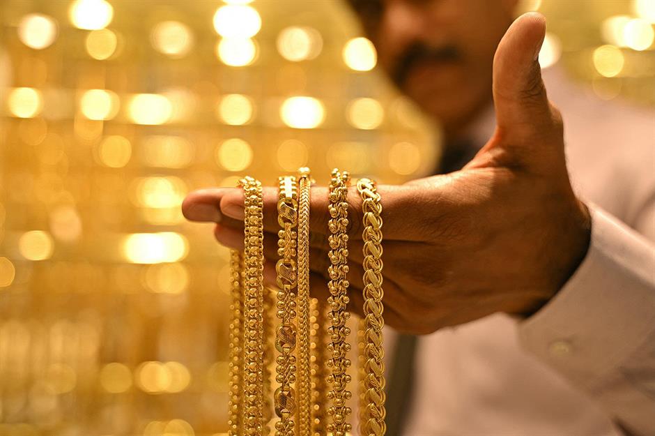 Who's stockpiling the most gold?