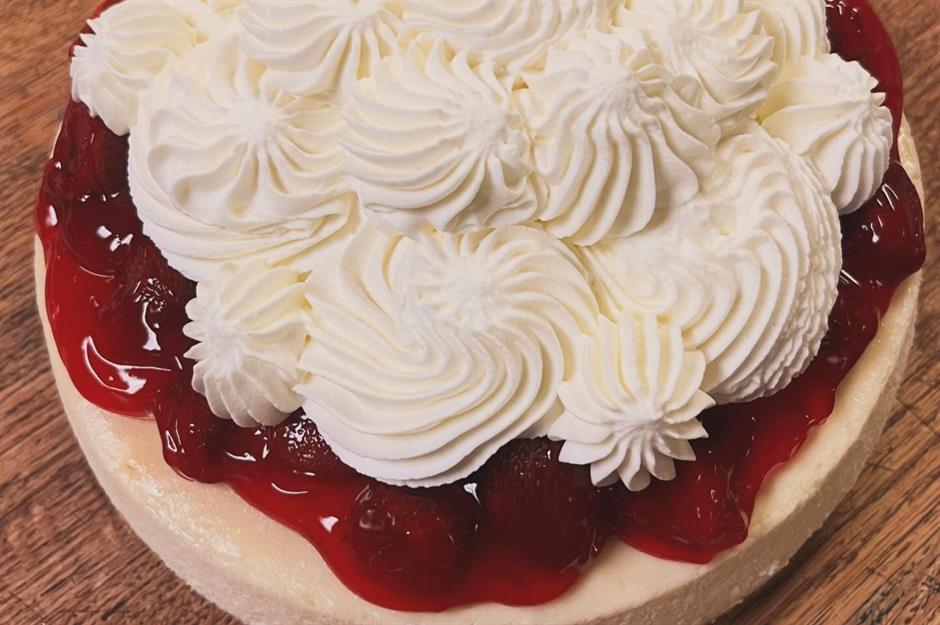 Connecticut: strawberry cheesecake, Marjolaine Pastry Shop, New Haven