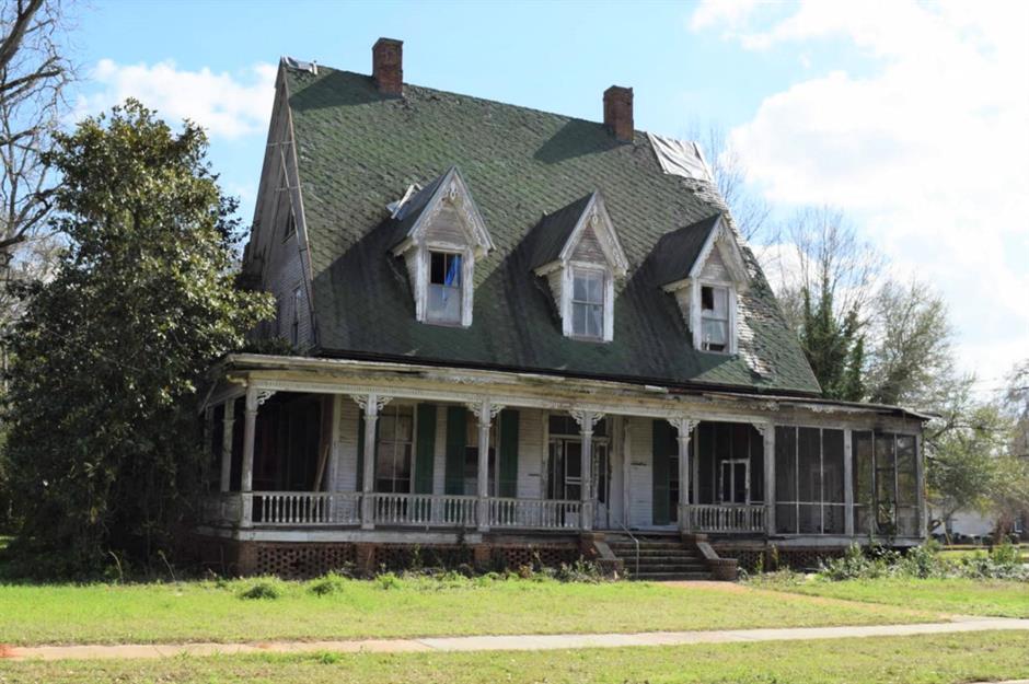 Georgia's lost treasure: discover the tragic tale of this abandoned home