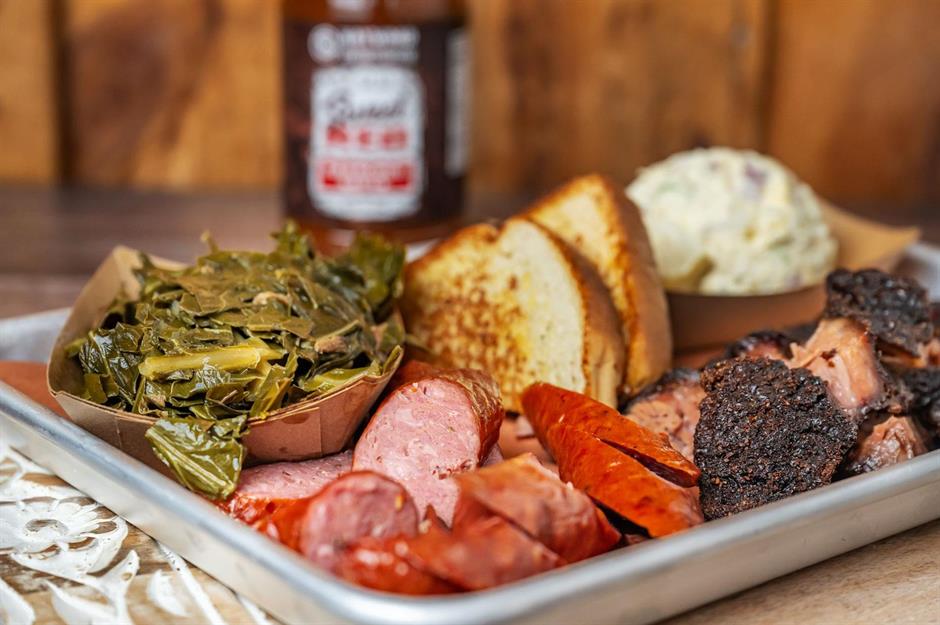North Carolina: Haywood Smokehouse, Dillsboro