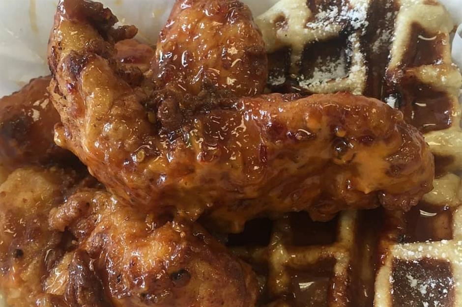Connecticut: Cheek's Chicken and Waffles, Manchester and Wallingford
