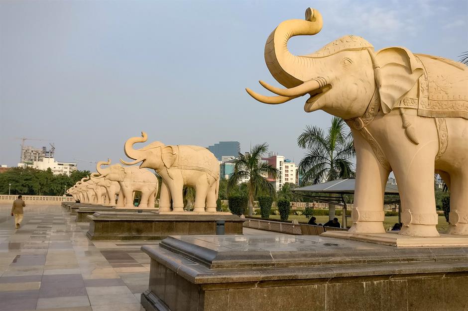Mayawati parks and statues, Uttar Pradesh, India: $1.8 billion (£1.4bn)