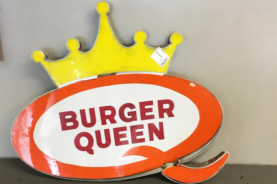 Remember these fast food logos from past times? | lovefood.com