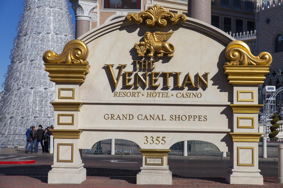 Grand Canal Shoppes, Las Vegas, USA: $2.3 billion (£1.9bn)