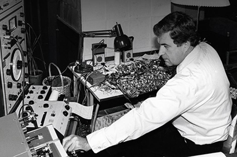 1965: Dolby Laboratories 