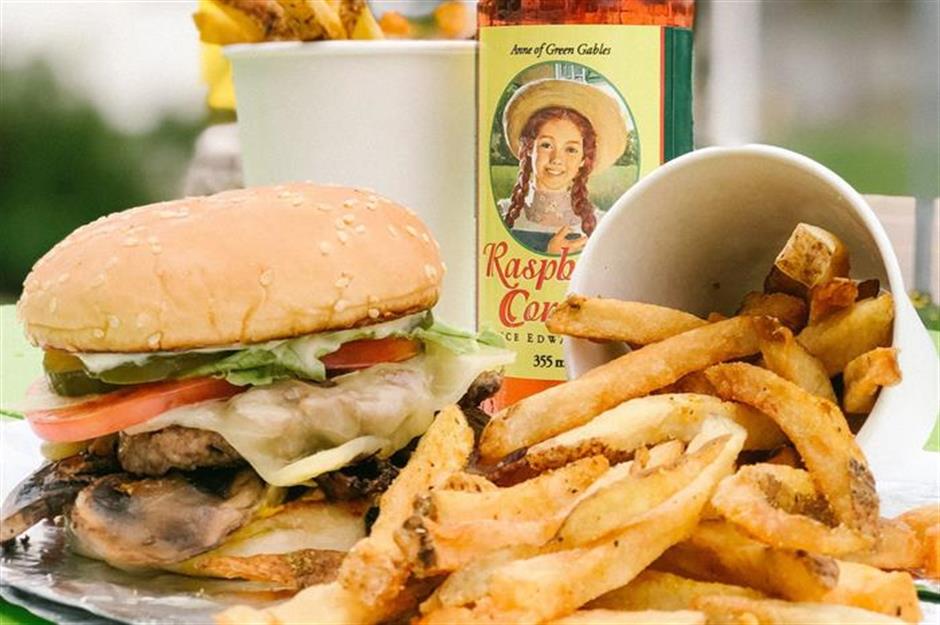 Prince Edward Island: BOOMburger, Cavendish and Charlottetown