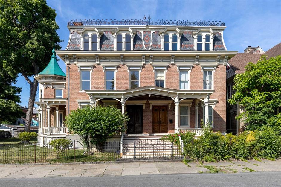 Abandoned buildings for sale that you can actually buy