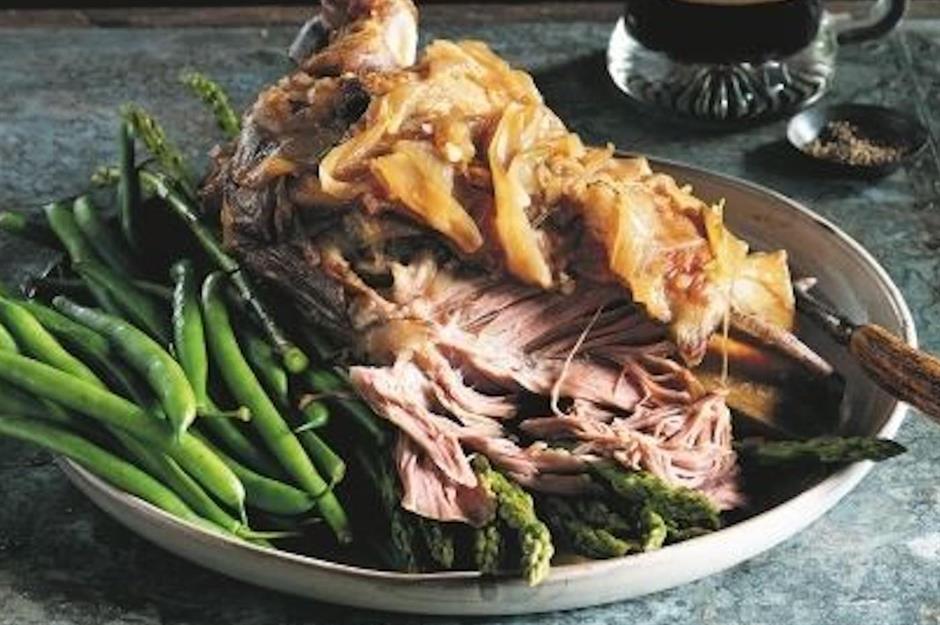 Slow-cooked lamb shoulder in Guinness