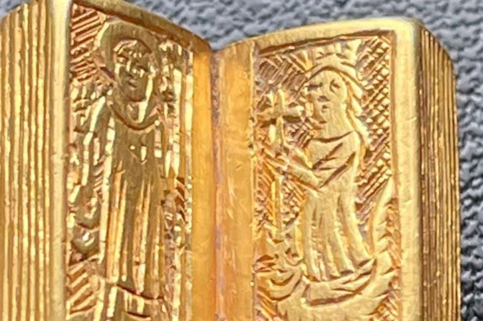 Solid gold Bible: $130,000 (£100k)