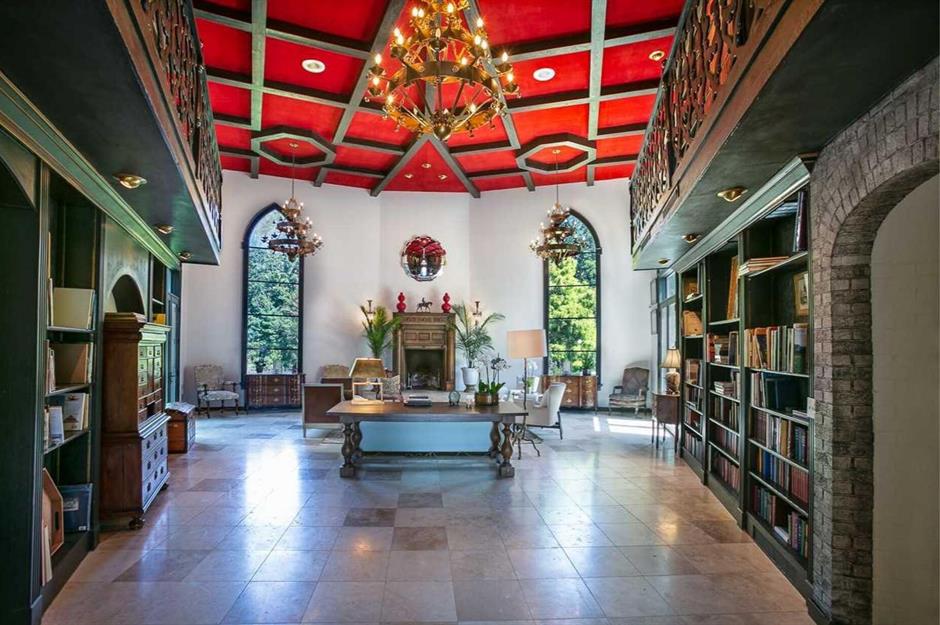 Amazing castles for sale in America