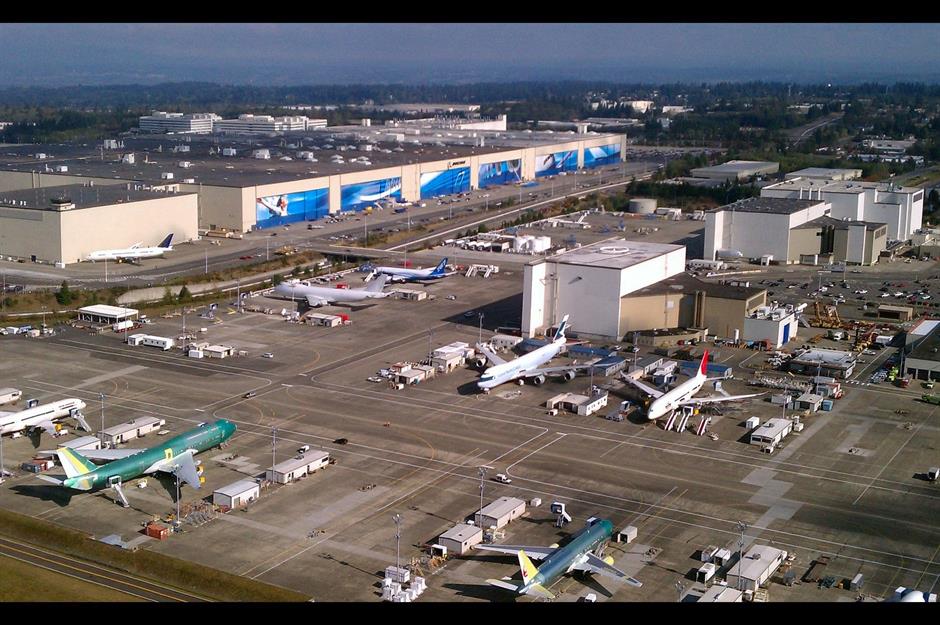 Boeing Everett Factory, USA: 4.2 million square feet (398,000 square metres)