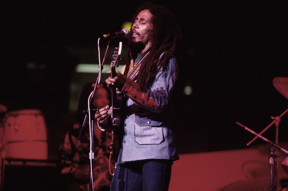 17. Bob Marley's Washburn Wing Hawk: $1.2 million (£910k)