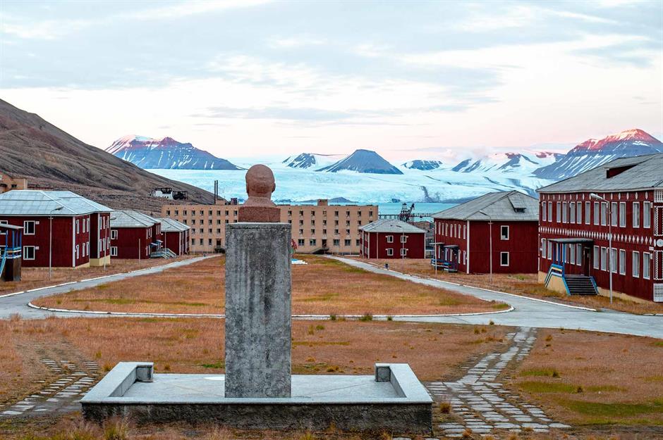 Tour the eerie Arctic outpost that time forgot