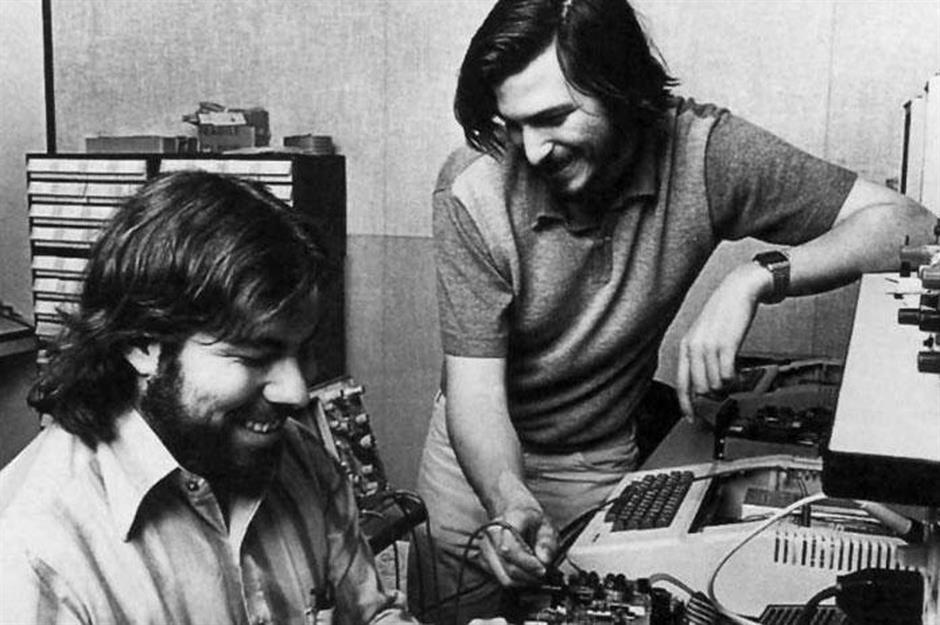 1976: Apple