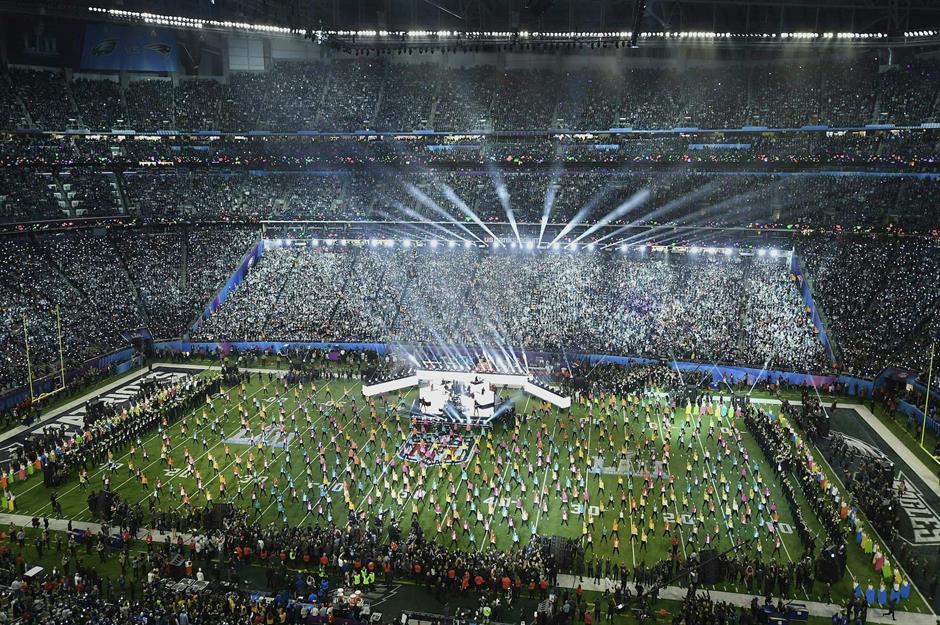Census Bureau's Super Bowl ad: $2.5 million (£1.9m)