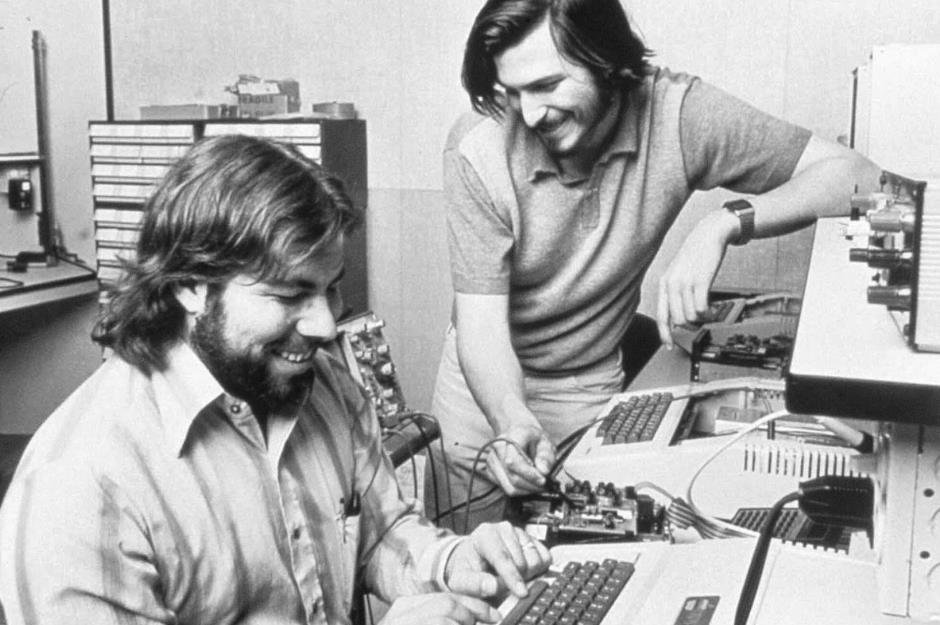 Steve Jobs & Steve Wozniak's Apple 