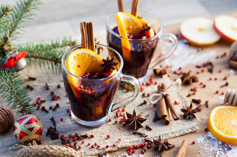 Drinks: mulled wine