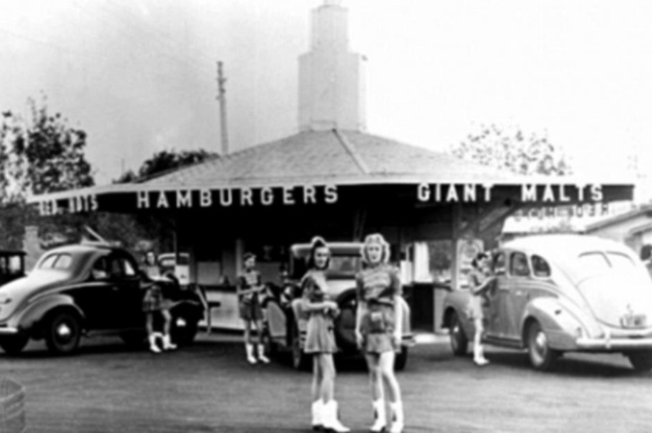 McDonald's Incredible Transformation From 1940 To Today | Lovefood.com