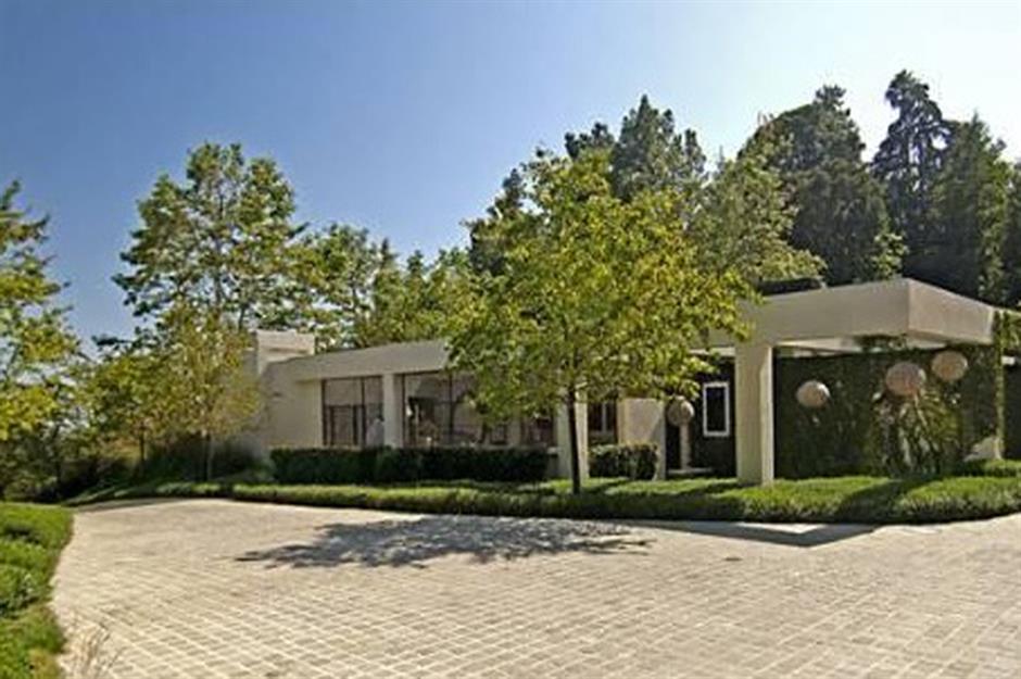 Ellen Degeneres The Ultimate Property Flipper Loveproperty Com