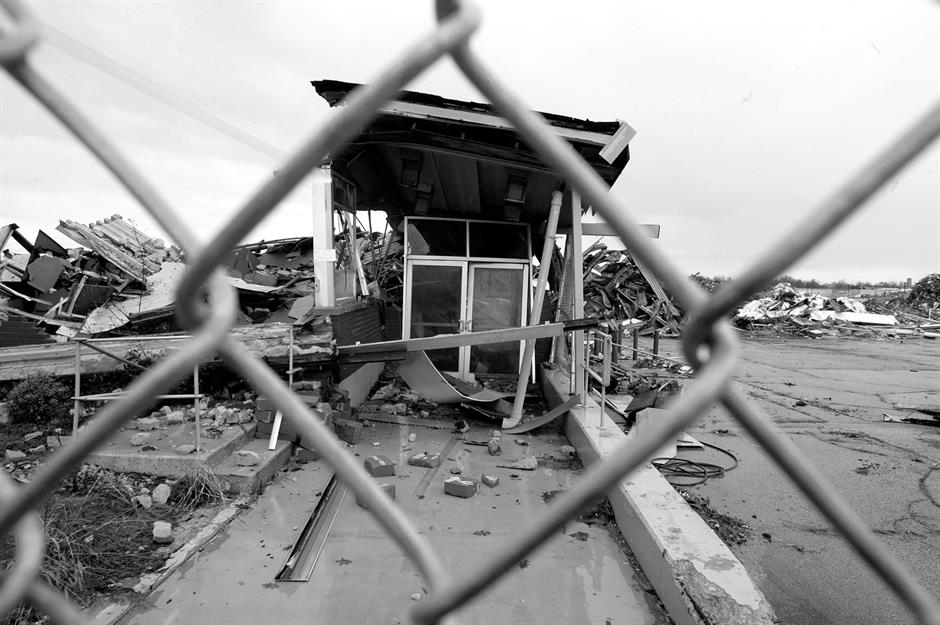 From boom to rust