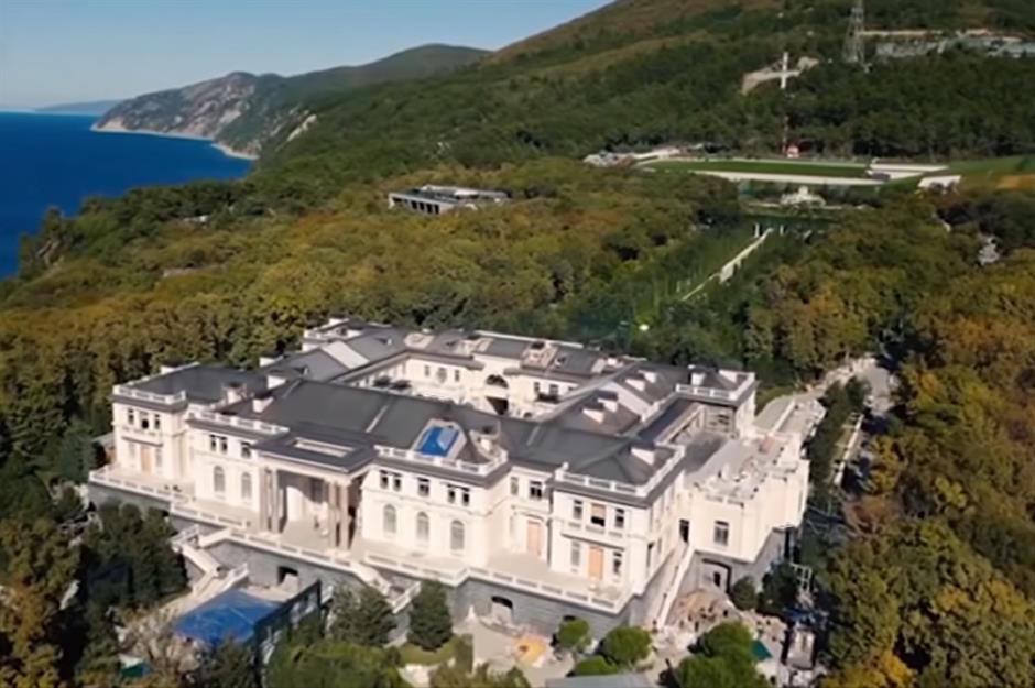 Russia's Vladimir Putin, Black Sea Palace: $1.4 billion (£1.1bn)
