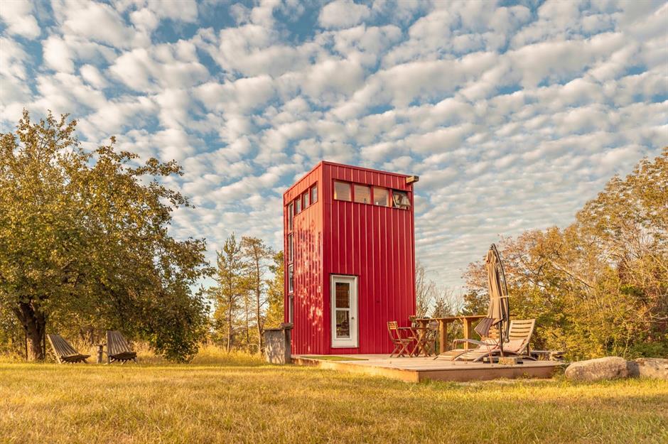 Red glamping hut, Belleville, Ontario