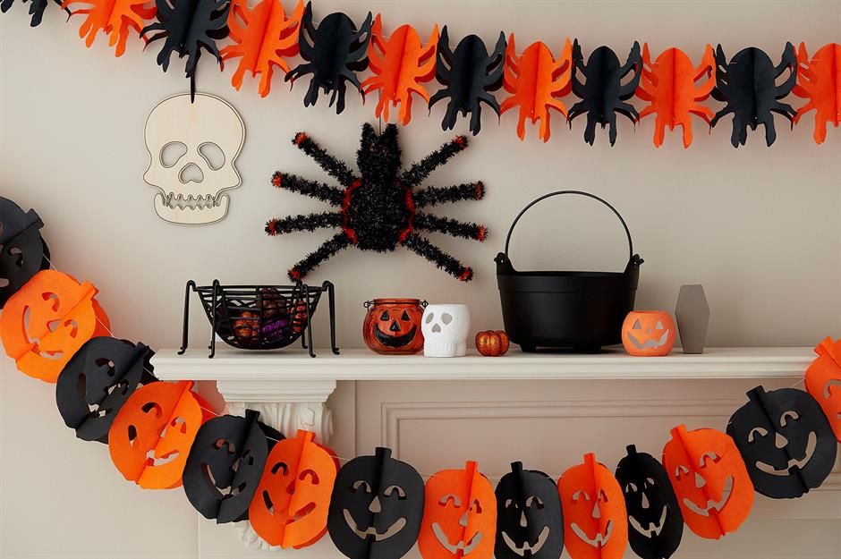50 spook-tacular DIY Halloween decorating ideas | loveproperty.com