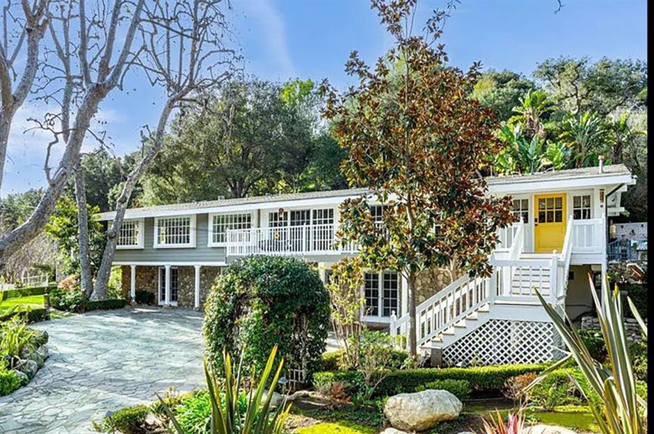 Megan Fox's moldy mansion