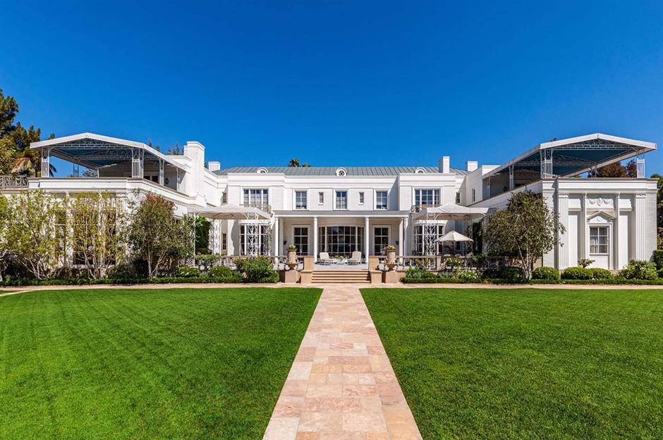 A Bel-Air mansion has the most expensive price tag in American history--  $225 million