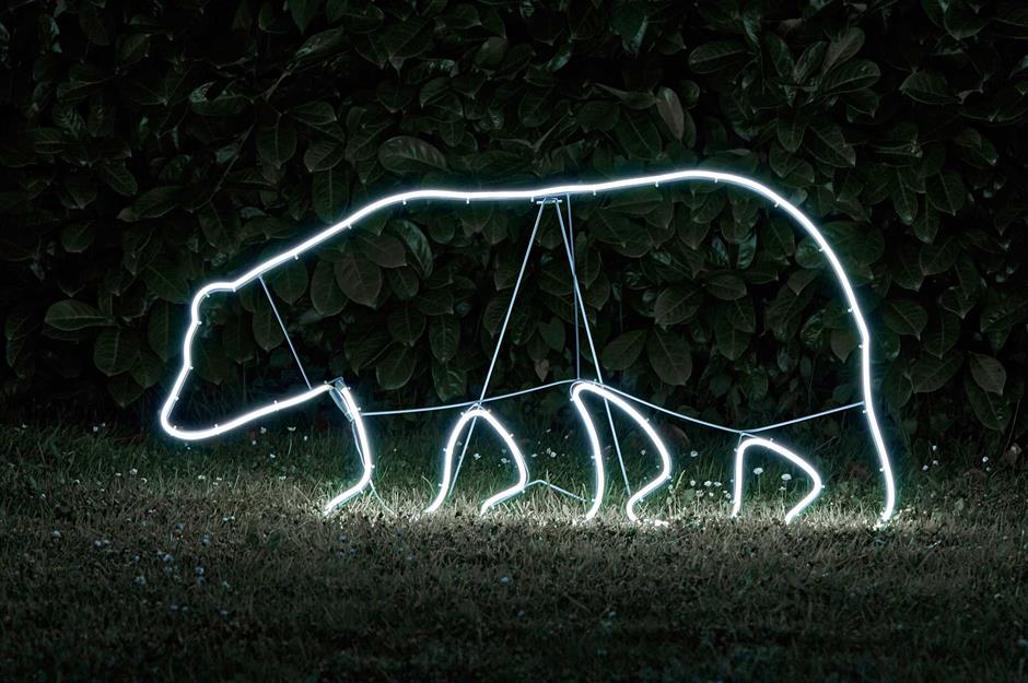 Outdoor Christmas Decorating Ideas Loveproperty Com