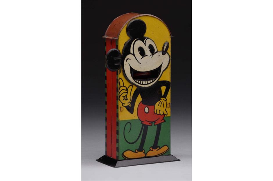 BonEful Fabric FQ Walt DISNEY Mickey Mouse Face RED Import Antique Classic RARE 